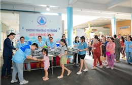 Shinhan Life Việt Nam mang ‘Xuân diệu kỳ’ thắp sáng nụ cười trẻ thơ