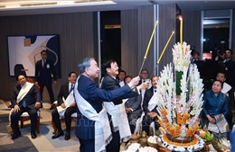 Tổng Bí thư Tô Lâm dự Lễ buộc chỉ cổ tay truyền thống của Lào