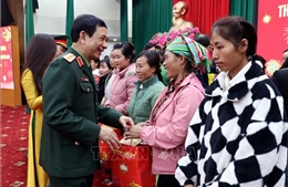 Đại tướng Phan Văn Giang thăm, chúc Tết và tặng quà tại Thái Nguyên
