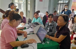 Hướng tới tầm nhìn toàn diện trong chăm sóc sức khỏe bà mẹ, trẻ em