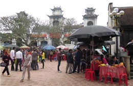 Chấn chỉnh hiện tượng thu tiền lộc ấn không đúng quy định tại đền Bảo Lộc