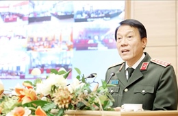 Đại tướng Lương Tam Quang tiếp xúc với cử tri tỉnh Hưng Yên