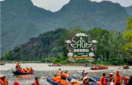 Nghiên cứu ứng dụng thiết bị bay không người lái trong quản lý lễ hội