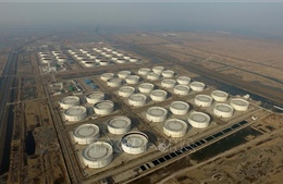 Iran cảnh báo giá dầu có thể lên 200 USD/thùng