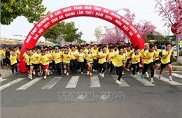 Hàng ngàn người tham gia Ngày chạy Olympic vì sức khỏe toàn dân