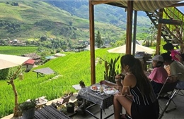 Du lịch Việt Nam đang tìm cách vượt 'sóng gió'