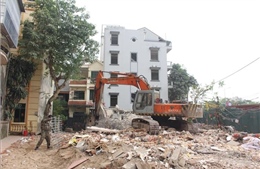 Tăng tốc giải phóng mặt bằng thi công cầu Tứ Liên