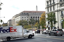 Các tập đoàn vận tải Mỹ khởi động tiến trình yêu cầu hoàn trả thuế quan