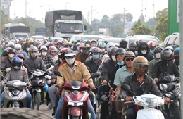 Người dân miền Tây đổ về quê nghỉ lễ, lưu lượng giao thông tăng cao
