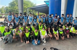 Tiếp nhận 56 công dân vi phạm pháp luật tại Lào