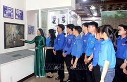 Về trường Dục Thanh nhớ Bác
