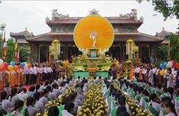 Lan tỏa tinh thần từ bi, nhân ái mùa Phật đản