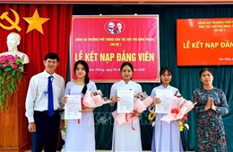 Tạo nguồn đảng viên trẻ từ học sinh trung học phổ thông