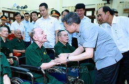 Thủ tướng Lê Minh Hưng: Tiếp nối truyền thống 'uống nước nhớ nguồn', chăm lo tốt hơn cho người có công