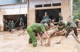 Thiên tai làm 13 người thương vong và gây thiệt hại nghiêm trọng tại các địa phương