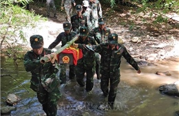 Băng rừng, vượt núi đưa các Anh hùng liệt sĩ trở về