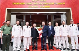 Chủ tịch Quốc hội dự Lễ kỷ niệm 70 năm Ngày truyền thống lực lượng Cảnh sát kinh tế