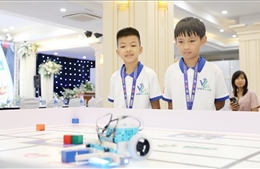 Ươm mầm tài năng công nghệ từ sân chơi Robocon