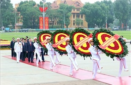Lãnh đạo Đảng, Nhà nước vào Lăng viếng Chủ tịch Hồ Chí Minh