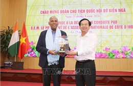 Chủ tịch Quốc hội Côte d’Ivoire (Bờ Biển Ngà) thăm TP Cần Thơ