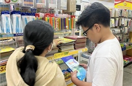 Loay hoay tìm mua sách giáo khoa trước năm học mới