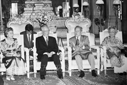 Truyền thông Campuchia và Mỹ nêu bật những đóng góp của nguyên Chủ tịch nước Lê Đức Anh