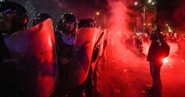 Biểu tình chống tham nhũng ở Romania bùng phát bạo lực, hơn 450 người bị thương