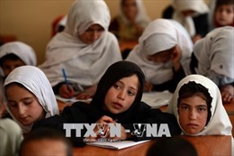 Hơn 60 nữ sinh Afghanistan trúng độc không rõ nguyên nhân