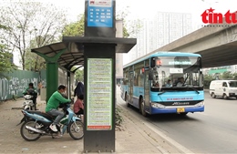 Thêm những điểm chờ xe buýt chuẩn châu Âu trên đường phố Hà Nội