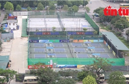  Cần xử lý dứt điểm tổ hợp sân pickleball &#39;mọc&#39; trên đất dự án bỏ hoang ở Hà Nội