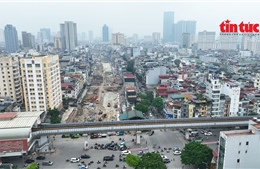 Cận cảnh khu vực sắp giải phóng mặt bằng làm bãi đỗ xe, trạm sạc trên Vành đai 1