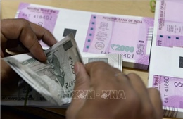 Ấn Độ &#39;bơm tiền&#39; vào thị trường, nới lỏng các điều kiện thanh khoản ngân hàng