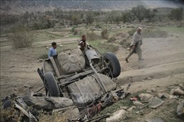 Đánh bom liều chết tại Afghanistan, hàng chục người thương vong