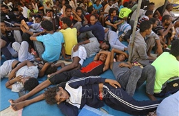 Hồi hương tự nguyện khoảng 15.000 người di cư mắc kẹt tại Libya
