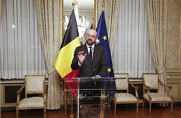 Một loạt Bộ trưởng từ chức, Chính phủ Bỉ trở thành thiểu số