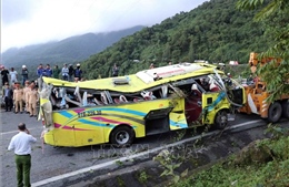 Khởi tố lái xe chở 22 sinh viên rơi xuống vực ở đèo Hải Vân