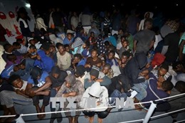 Vấn đề người di cư: Trên 100 người được giải cứu ngoài khơi Libya
