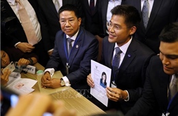 Đề cử công chúa Thái Lan tranh cử, Đảng Thai Raska Chart bị giải thể