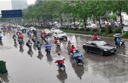 Đêm 15/4, vùng núi Bắc Bộ và Bắc Trung Bộ tiếp tục có mưa rào và dông rải rác