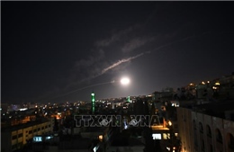  Israel tấn công tên lửa nhằm vào tỉnh Quneitra, Syria