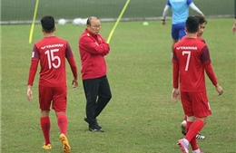 HLV Park Hang Seo siết kỷ luật, tuyển Việt Nam dồn sức chuẩn bị thi đấu với Thái Lan