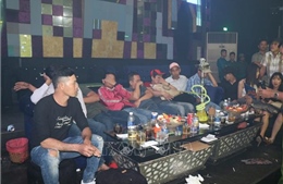 Bốn giờ sáng, hàng chục đối tượng sử dụng ma túy trong quán karaoke ở Đồng Nai