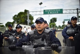 Mexico triển khai quân đội ngăn chặn dòng người di cư tới Mỹ