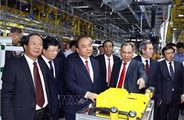 Thủ tướng: VinFast cần chủ động hợp tác với các nhà sản xuất ô tô Việt Nam 
