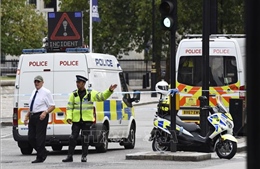 Đối tượng lao xe vào rào chắn trụ sở Quốc hội Anh bị kết tội giết người