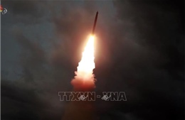 Tổng thống Donald Trump hạ thấp vụ phóng tên lửa thứ 3 của Triều Tiên