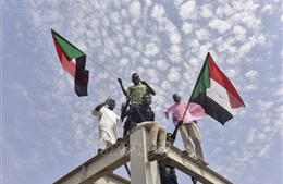 Sudan thành lập hội đồng lãnh đạo hỗn hợp