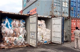 Campuchia đã gửi trả toàn bộ 83 container rác thải nhựa về Mỹ và Canada