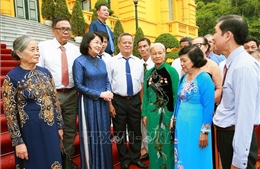 Phó Chủ tịch nước Đặng Thị Ngọc Thịnh tiếp Đoàn đại biểu người có công tỉnh Trà Vinh