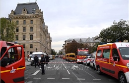 Pháp: Kẻ tấn công cảnh sát ở Paris có tư tưởng cực đoan